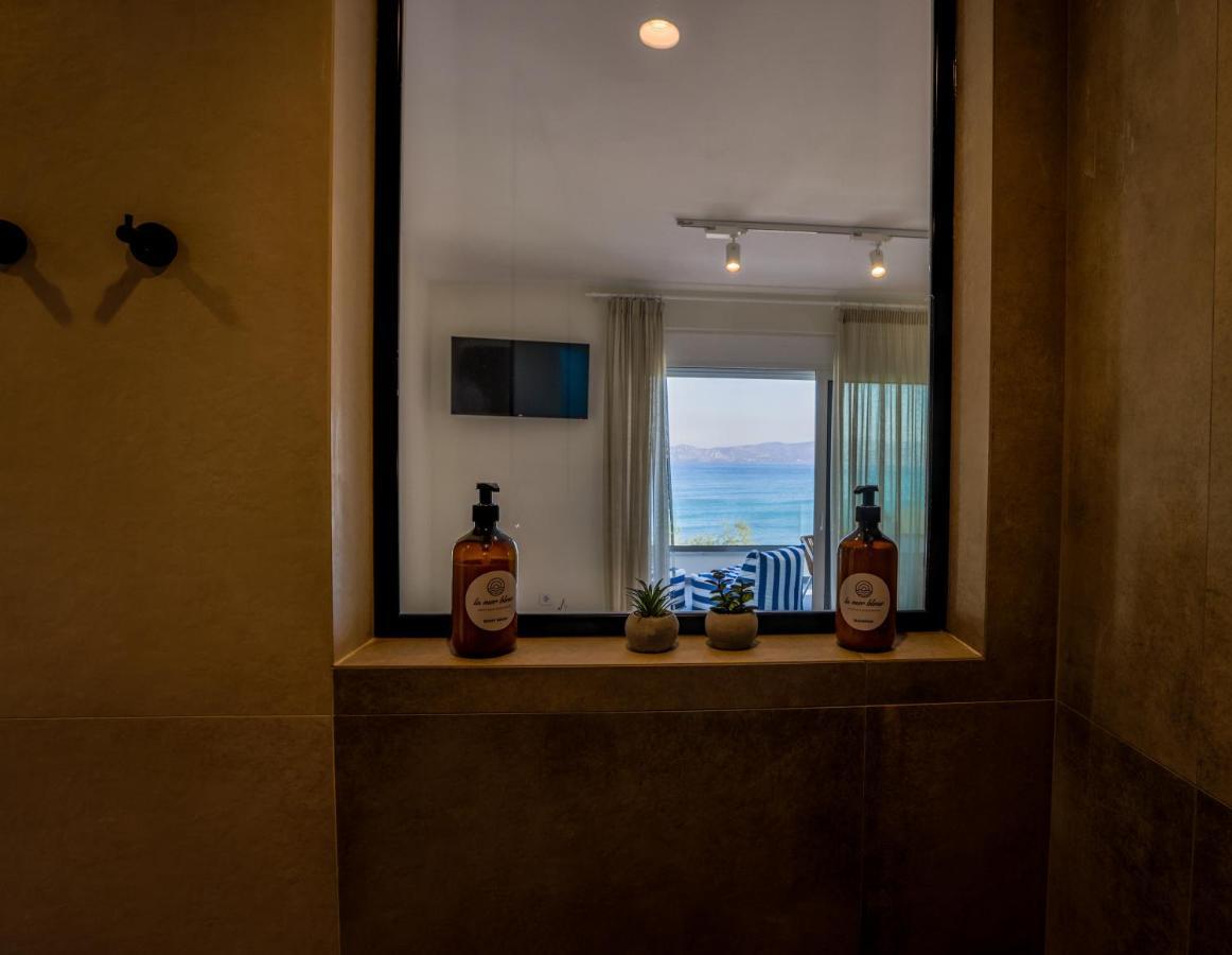 La Mer Bleue Boutique Suite Vrachati Exterior photo